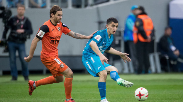 22 апреля 2017 года. «Зенит» — «Урал» — 2:0. Эрик Бикфалви и Ибрагим Цаллагов. Фото Вячеслав Евдокимов, ФК «Зенит» 22 апреля 2017 года. «Зенит» — «Урал» — 2:0. Эрик Бикфалви и Ибрагим Цаллагов. Фото Вячеслав Евдокимов, ФК «Зенит»