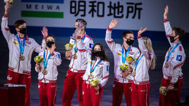 Сборная России без грубых ошибок выиграла командный ЧМ. Что это значит для олимпийского турнира?