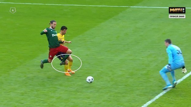 Эпизод матча 26-го тура РПЛ «Локомотив» — «Ростов» — 4:1. Эпизод матча 26-го тура РПЛ «Локомотив» — «Ростов» — 4:1.