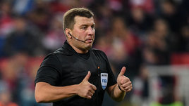 Минус два. Вслед за Еськовым закончит судить Вилков