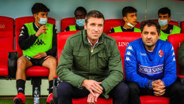 «Теперь ему трудно будет найти престижную работу». Почему Каррера провалился в «Бари»