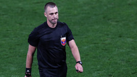 Арбитр Панин неприятно удивил. Судья изобрел в Уфе новые правила и допустил много ошибок