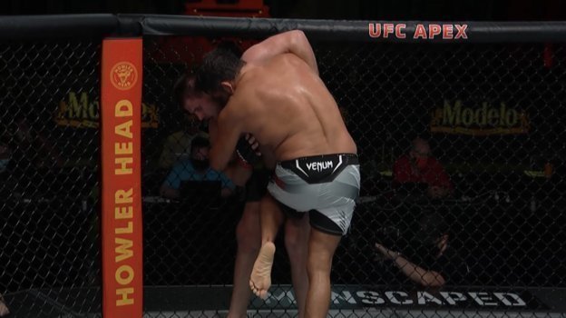 Скриншот боя Романов - Эспино. Скриншот боя Романов - Эспино.