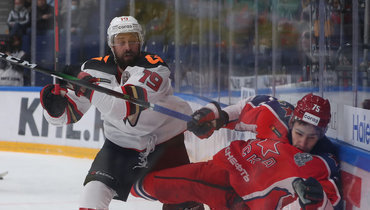 26 апреля. Москва. ЦСКА — «Авангард» — 0:2.