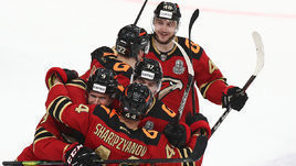 Свежие инсайды КХЛ: что будет дальше с «Авангардом»?