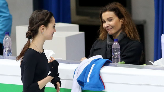 Евгения Медведева и Этери Тутберидзе. Фото Ольга Бенар Евгения Медведева и Этери Тутберидзе. Фото Ольга Бенар