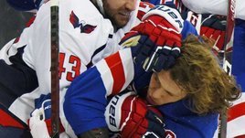 «Он психопат! Забаньте его до конца жизни». Канадский грубиян-рецидивист чуть не убил Панарина