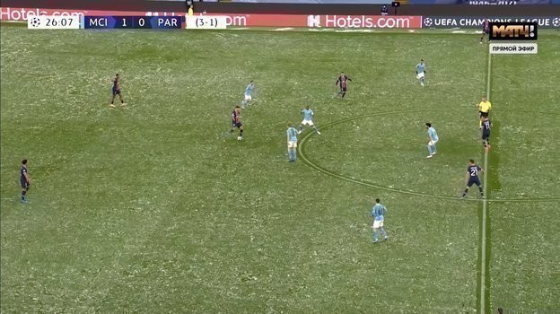 Эпизод матча 1/2 финала Лиги чемпионов «Манчестер Сити» — «ПСЖ». Эпизод матча 1/2 финала Лиги чемпионов «Манчестер Сити» — «ПСЖ».