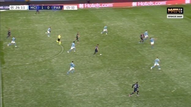 Эпизод матча 1/2 финала Лиги чемпионов «Манчестер Сити» — «ПСЖ». Эпизод матча 1/2 финала Лиги чемпионов «Манчестер Сити» — «ПСЖ».