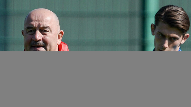 Станислав Черчесов и Илья Кутепов.