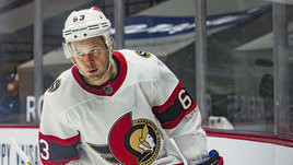 На чемпионате мира за Россию не сыграет еще один звездный форвард. Но не стоит его в этом обвинять