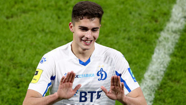 Арсен Захарян.