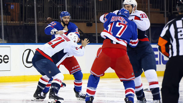 Драка в матче «Вашингтона» и «Рейнджерс». Фото USA Today Sports Драка в матче «Вашингтона» и «Рейнджерс». Фото USA Today Sports