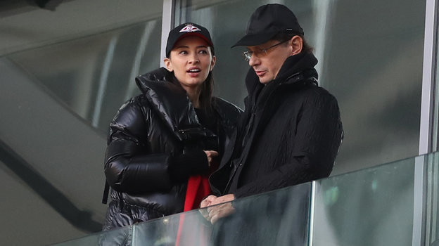 Зарема Салихова и Леонид Федун. Фото Александр Федоров, «СЭ» / Canon EOS-1D X Mark II Зарема Салихова и Леонид Федун. Фото Александр Федоров, «СЭ» / Canon EOS-1D X Mark II