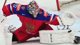 Русская рулетка. В сборной точно уверены, что позвать Бобровского на ЧМ — это хорошая идея?