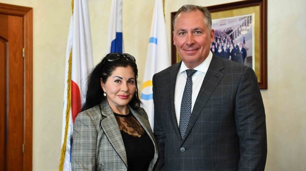 Марина Сечина и Станислав Поздняков. Марина Сечина и Станислав Поздняков.