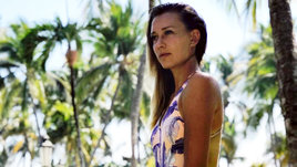 Как выглядит задержанная в Париже россиянка Яна Сизикова