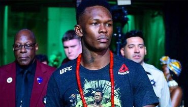 Исраэль Адесанья.