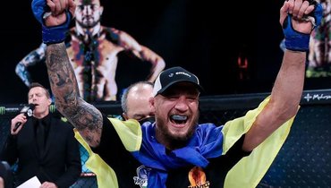 Ярослав Амосов.