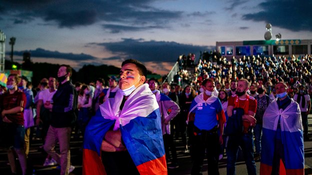 Болельщики сборной России в Москве. Фото AFP Болельщики сборной России в Москве. Фото AFP