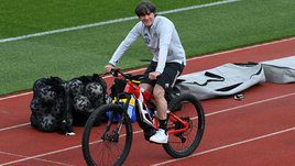 В Германии все радуются, что Лев уйдет после Евро-2020. Но верят, что сделает это красиво