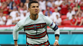 Роналду — лучший бомбардир в истории Евро, до мирового рекорда — три гола