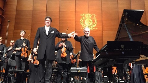 Денис Мацуев и Валерий Гергиев. Денис Мацуев и Валерий Гергиев.