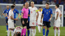 Карасев — талисман итальянцев. Как судил в Вечном городе русский арбитр?