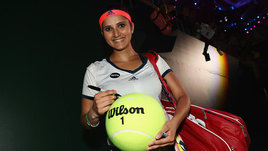 Ее обвиняли в неуважении к флагу и грозили тюрьмой. Бывшая напарница Хингис выступит на Олимпиаде несмотря ни на что