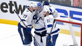 Судьи помогли «Тампе» выйти вперед в серии. Они наказали «Айлендерс» за минимальный контакт с Кучеровым