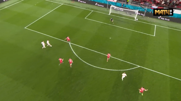 Момент четвертого гола сборной Дании в ворота России. Момент четвертого гола сборной Дании в ворота России.