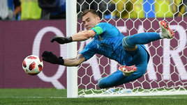 «Если бы я вернулся в сборную, стал бы таким же лысым, как Генич». Акинфеев — о Евро и проблемах нашего футбола