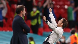 Манчини бьет рекорды со сборной Италии. «Зенит» шутит, что он набрался опыта у них