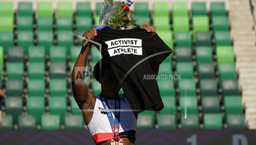 Гвен Берри.