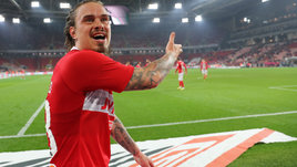 «У нас подписывают всех молодых подряд. Нужен потолок зарплат!» Жесткая реакция Ещенко на провал сборной России