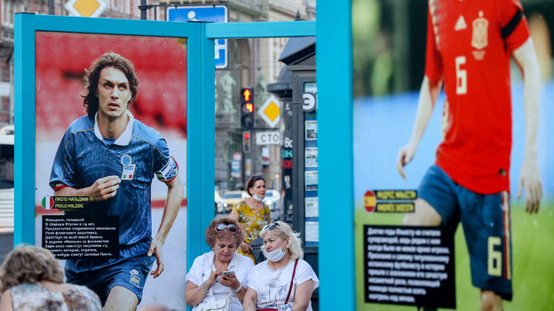 Как преобразился Санкт-Петербург во время Евро. Фото Дарья Исаева, «СЭ» / Canon EOS-1D X Mark II Как преобразился Санкт-Петербург во время Евро. Фото Дарья Исаева, «СЭ» / Canon EOS-1D X Mark II