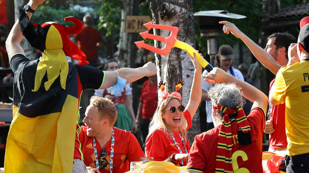 Как преобразился Санкт-Петербург во время Евро. Фото Дарья Исаева, «СЭ» / Canon EOS-1D X Mark II Как преобразился Санкт-Петербург во время Евро. Фото Дарья Исаева, «СЭ» / Canon EOS-1D X Mark II