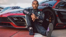 Хэмилтону снова насыпали гору денег. Он останется в «Ф-1» еще на два сезона