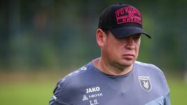 Слуцкий не нужен сборной, а Слуцкому — сборная. Его приглашение — не панацея