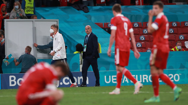 21 июня. Копенгаген. Россия - Дания - 1:4. Фото Александр Федоров, «СЭ» / Canon EOS-1D X Mark II 21 июня. Копенгаген. Россия - Дания - 1:4. Фото Александр Федоров, «СЭ» / Canon EOS-1D X Mark II