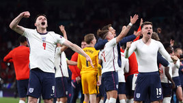 «Тупой и еще тупее». Маунт и Райс — лучшие друзья, которые готовы привести Англию к первому за 55 лет титулу