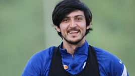 «Я — только 1 процент успеха «Зенита». Остальные 99 — болельщики, массажисты, администраторы...» Азмун — о своем будущем, сборной России и лошадях