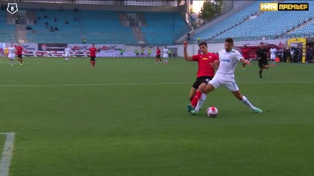 Пенальти в пользу «Зенита» назначен ошибочно. Арбитр получил низкую оценку. Пенальти в пользу «Зенита» назначен ошибочно. Арбитр получил низкую оценку.