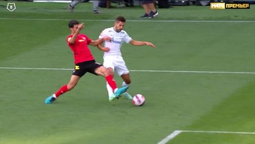 Пенальти в пользу «Зенита» назначен ошибочно. Арбитр получил низкую оценку.