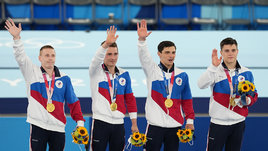 «Ребят, оторвитесь от переписки! У вас олимпийское золото на шее!» Огненная пресс-конференция олимпийских чемпионов в гимнастике