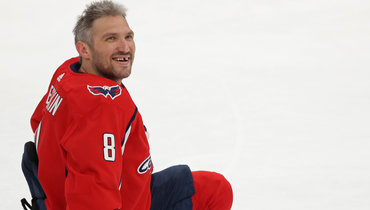 В НХЛ никогда не платили таких денег ветеранам. Теперь Овечкин имеет все шансы побить рекорд Гретцки