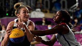 Олимпийские финалы баскетбола 3х3 для России: женщин подвели судьи, мужчин — рваный кроссовок