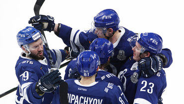 Хоккеисты «Динамо».