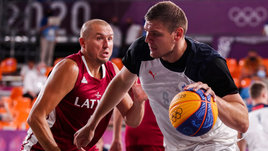 «Кроссовки были классные! Целых полгода на моей лапе продержались». Карпенков — о порванной обуви в финале Токио-2020