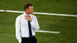 «Шевченко не ожидал такого политического напора. Кое-кому не нравилось, что он говорил по-русски». Что происходит в сборной Украины?